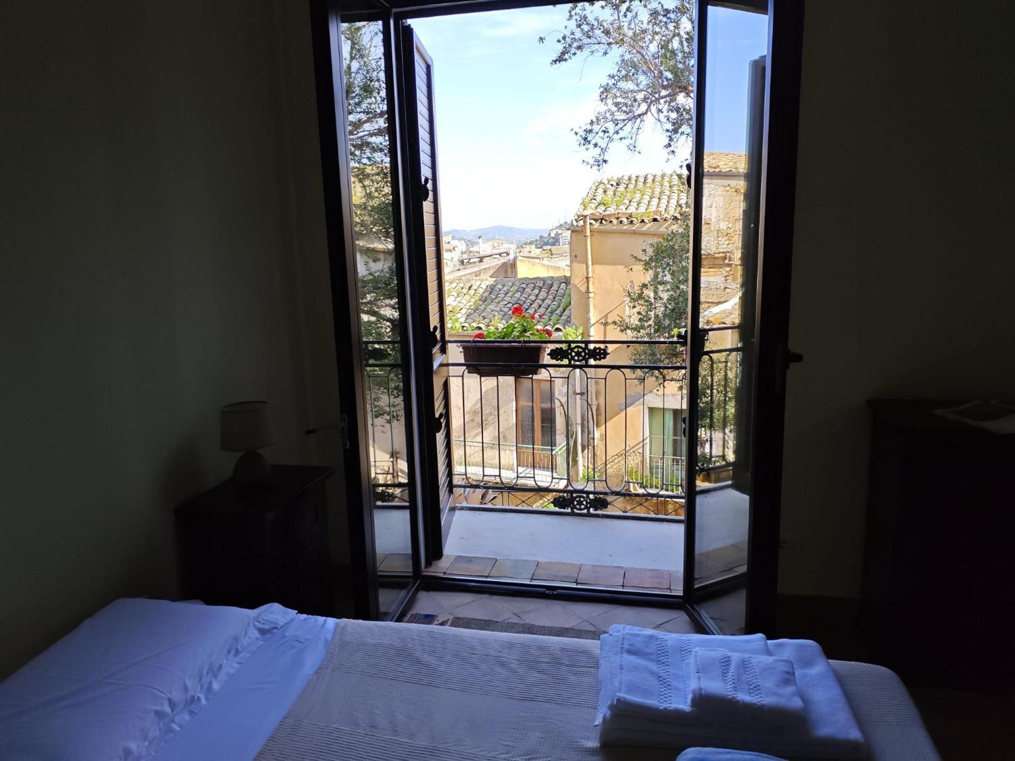 Villa Amoroso - Ospitalita Mediterranea Αγκριτζέντο Εξωτερικό φωτογραφία
