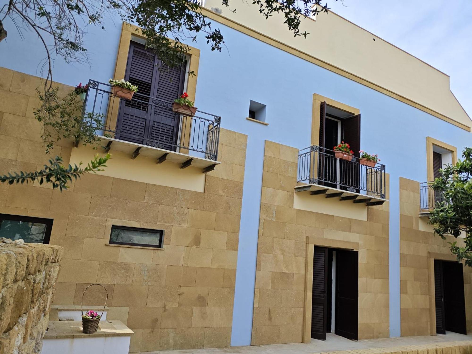 Villa Amoroso - Ospitalita Mediterranea Αγκριτζέντο Εξωτερικό φωτογραφία